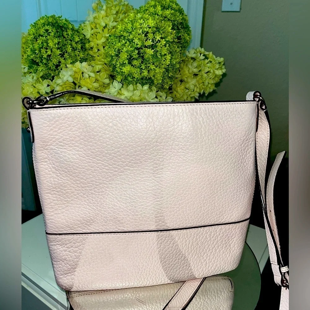Kate Spade Southport Avenue Pink Crossbody – Timeless Style